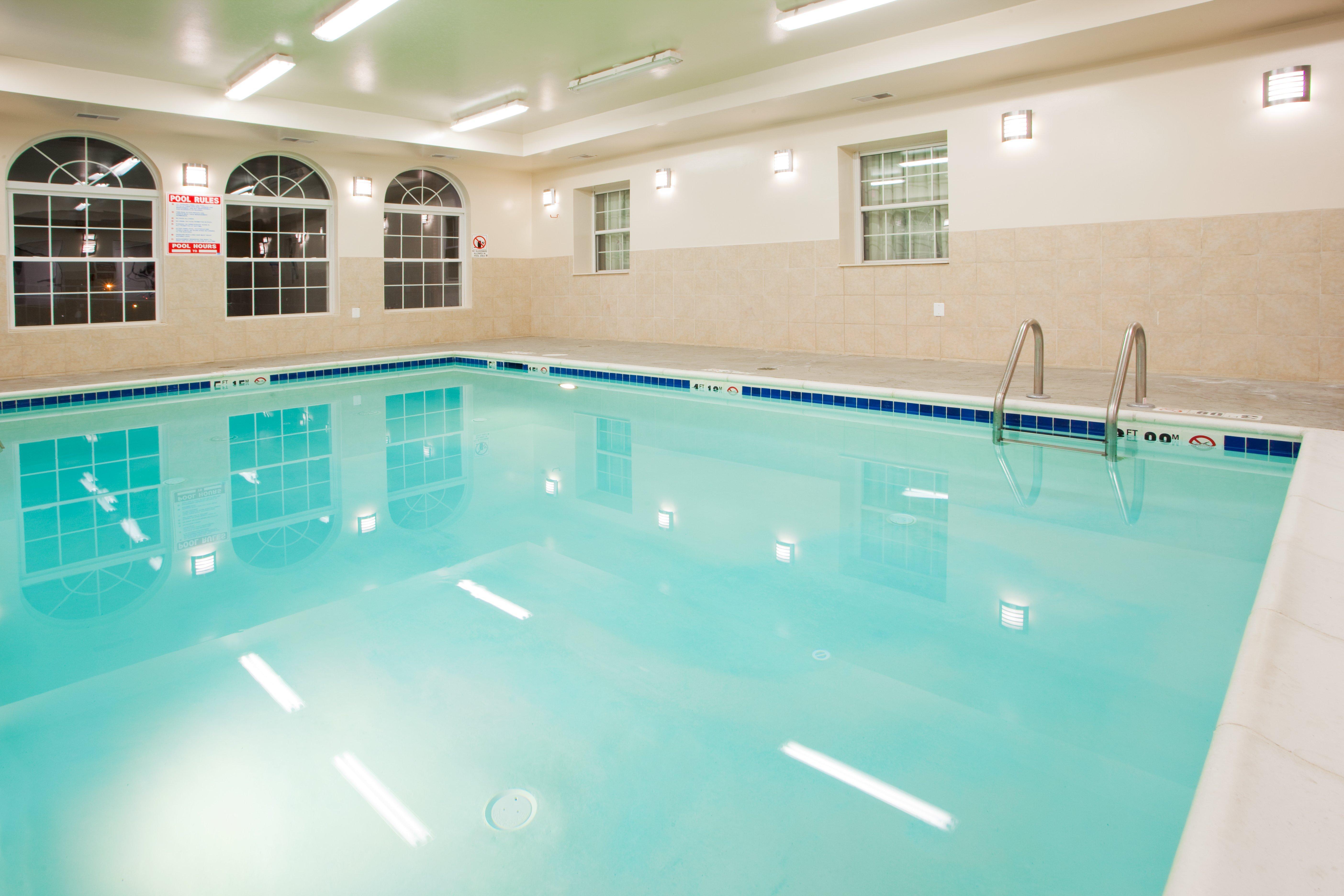 Holiday Inn Express Prince Frederick By Ihg Extérieur photo