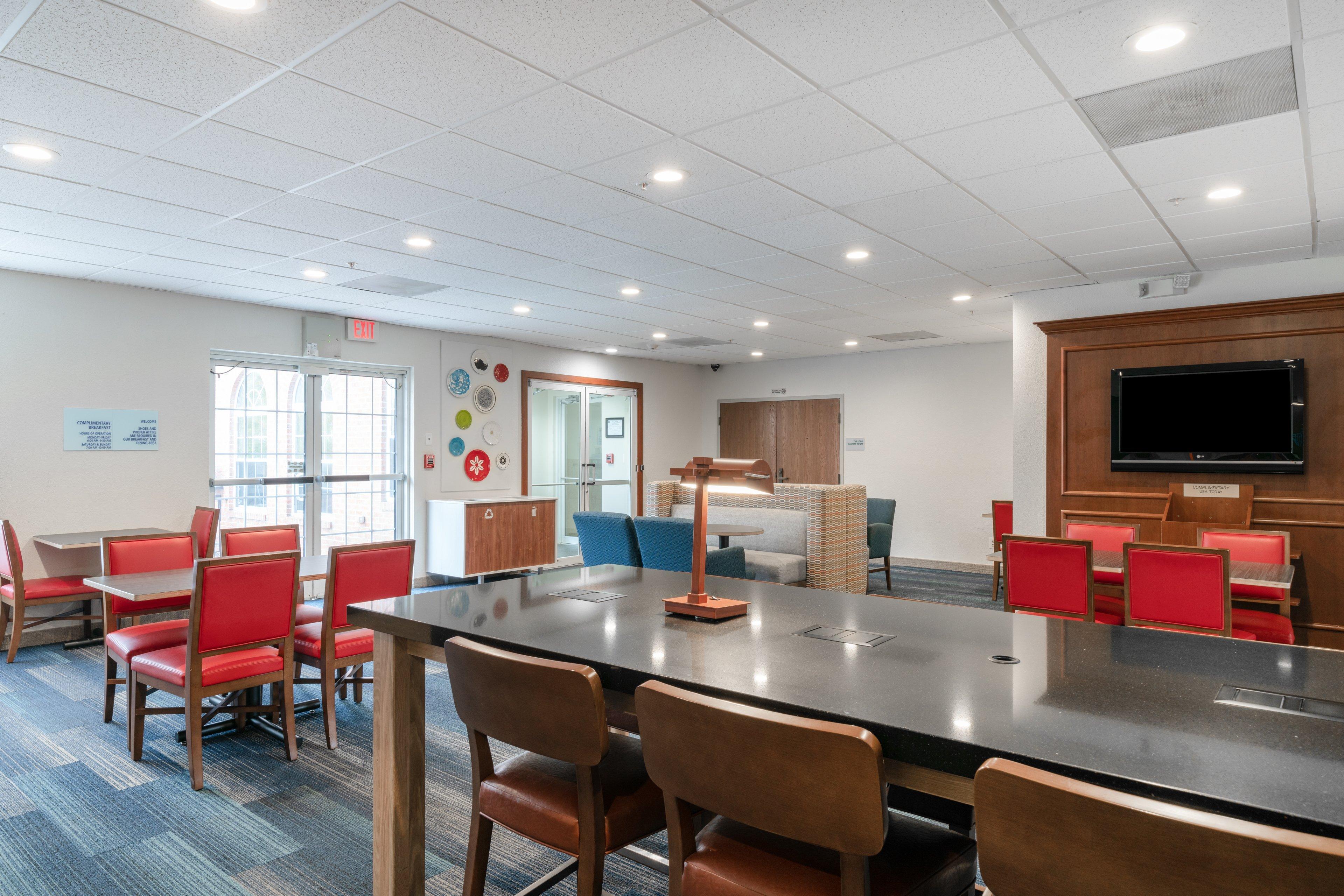 Holiday Inn Express Prince Frederick By Ihg Extérieur photo
