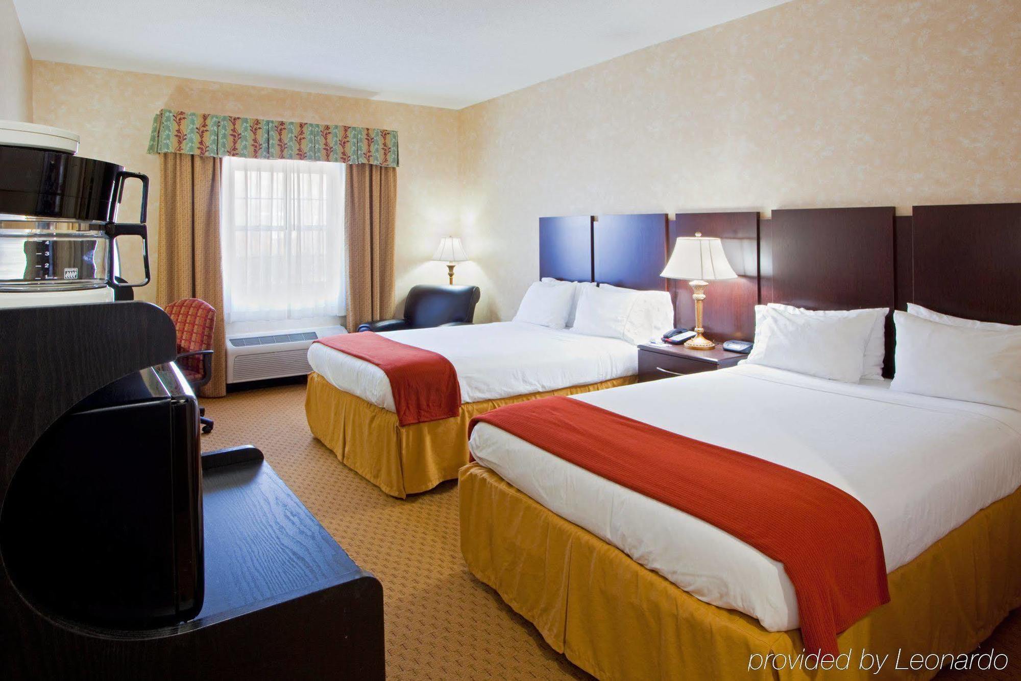 Holiday Inn Express Prince Frederick By Ihg Chambre photo